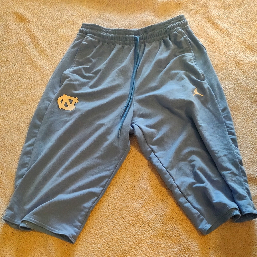 Jordan UNC 3/4 shorts M